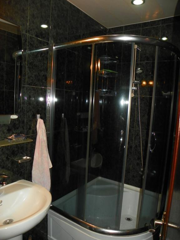 Apartment Rusudan Batumi Quarto foto